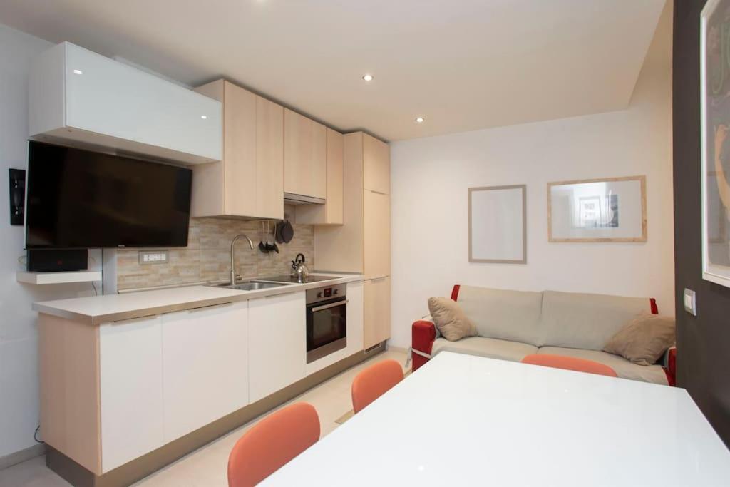 We - Corso Buenos Aires 77a Appartement