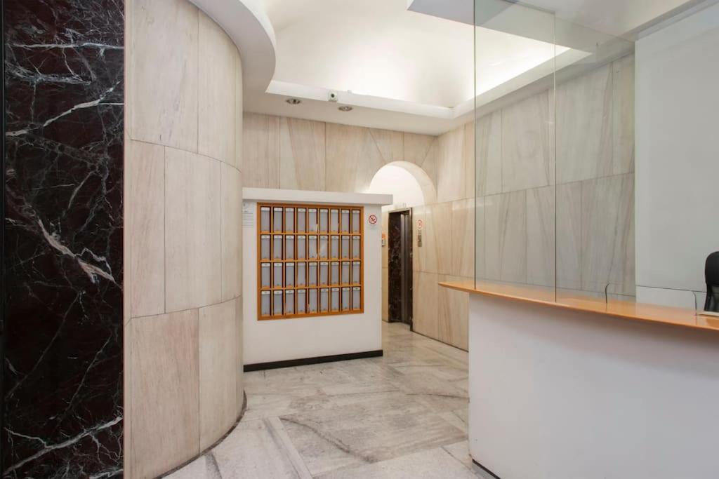 We - Corso Buenos Aires 77a Appartement